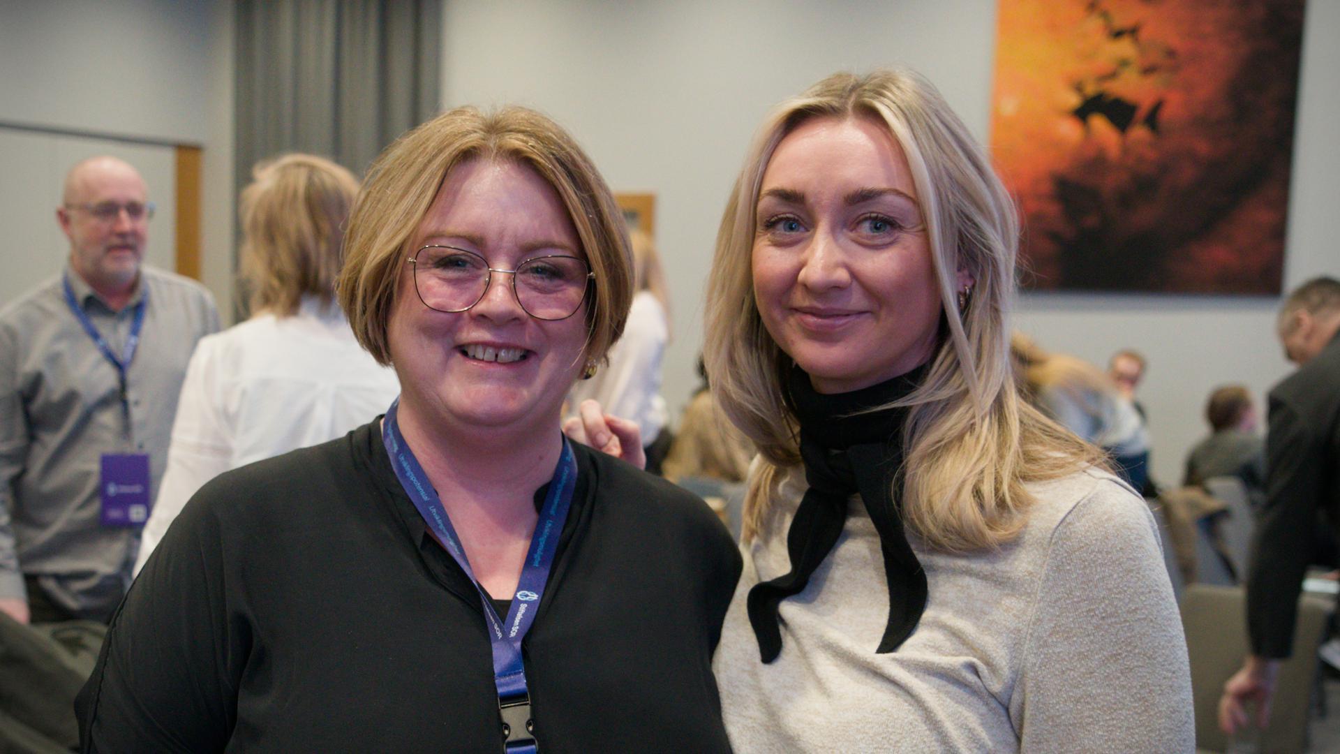 Foto av Siv-Anita Aasnes og Lise Marita Kvalø Hansen