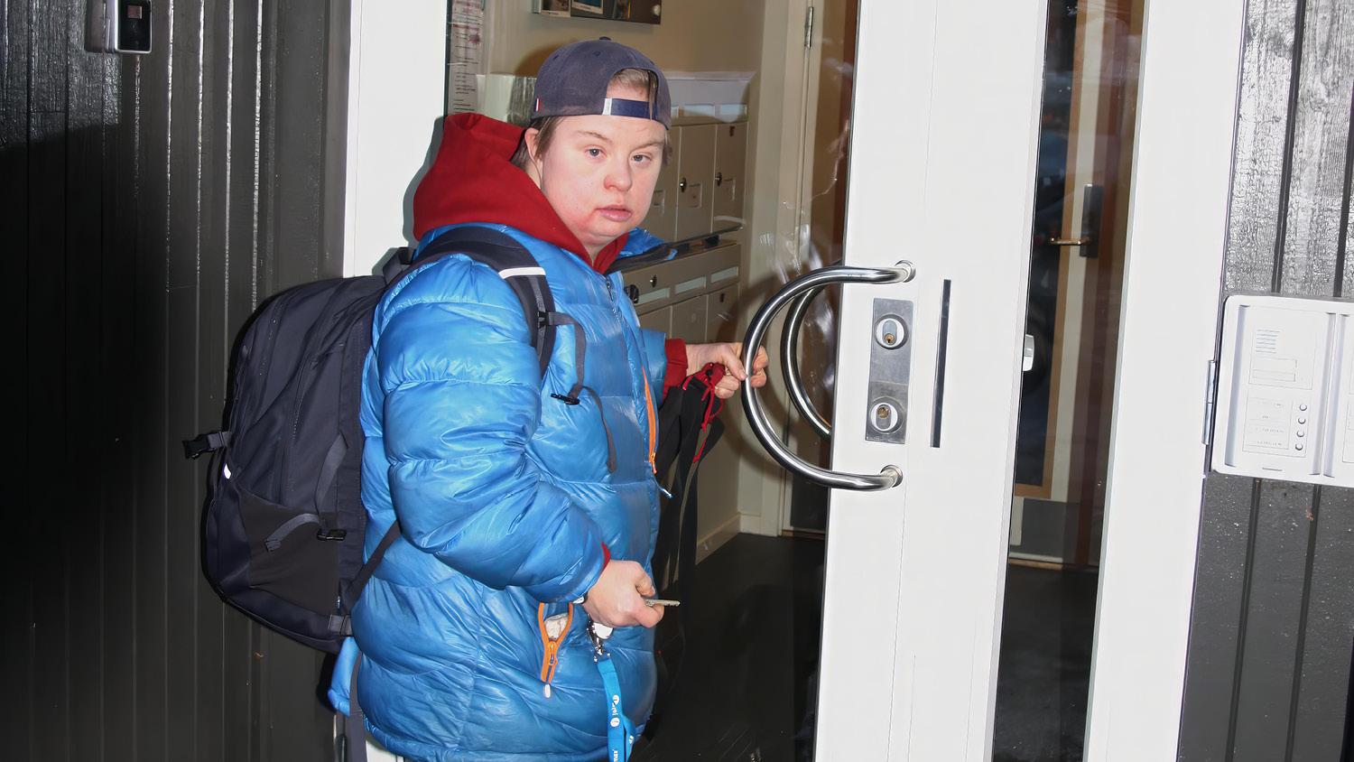 Thea ønsker velkommen hjem